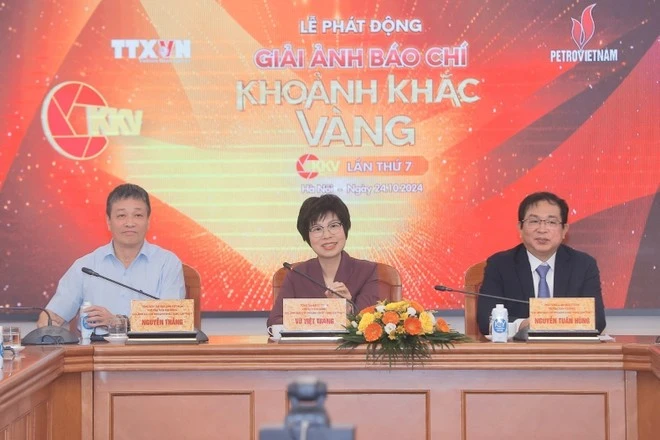 Phát động giải ảnh báo chí Khoảnh khắc vàng